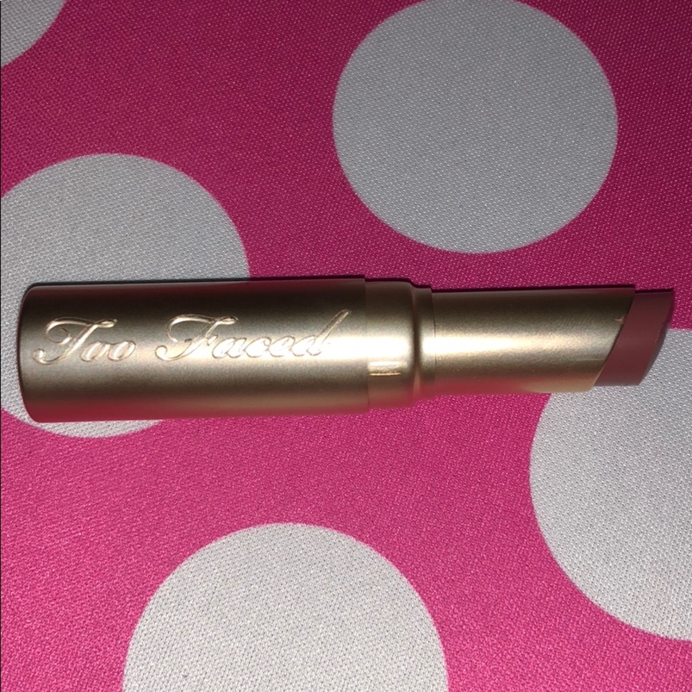 Too Faced Lipstick